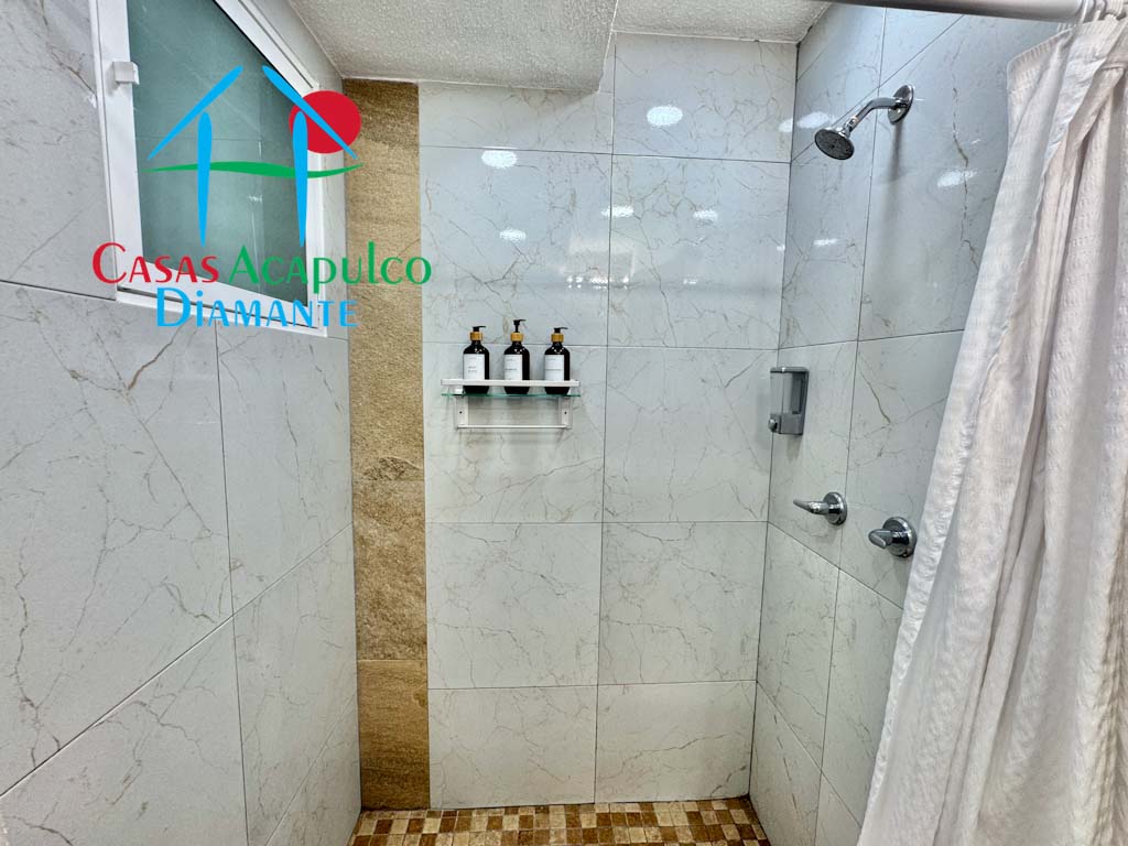 Torreblanca Torre Verde 2165 - Baño recámara principal 2